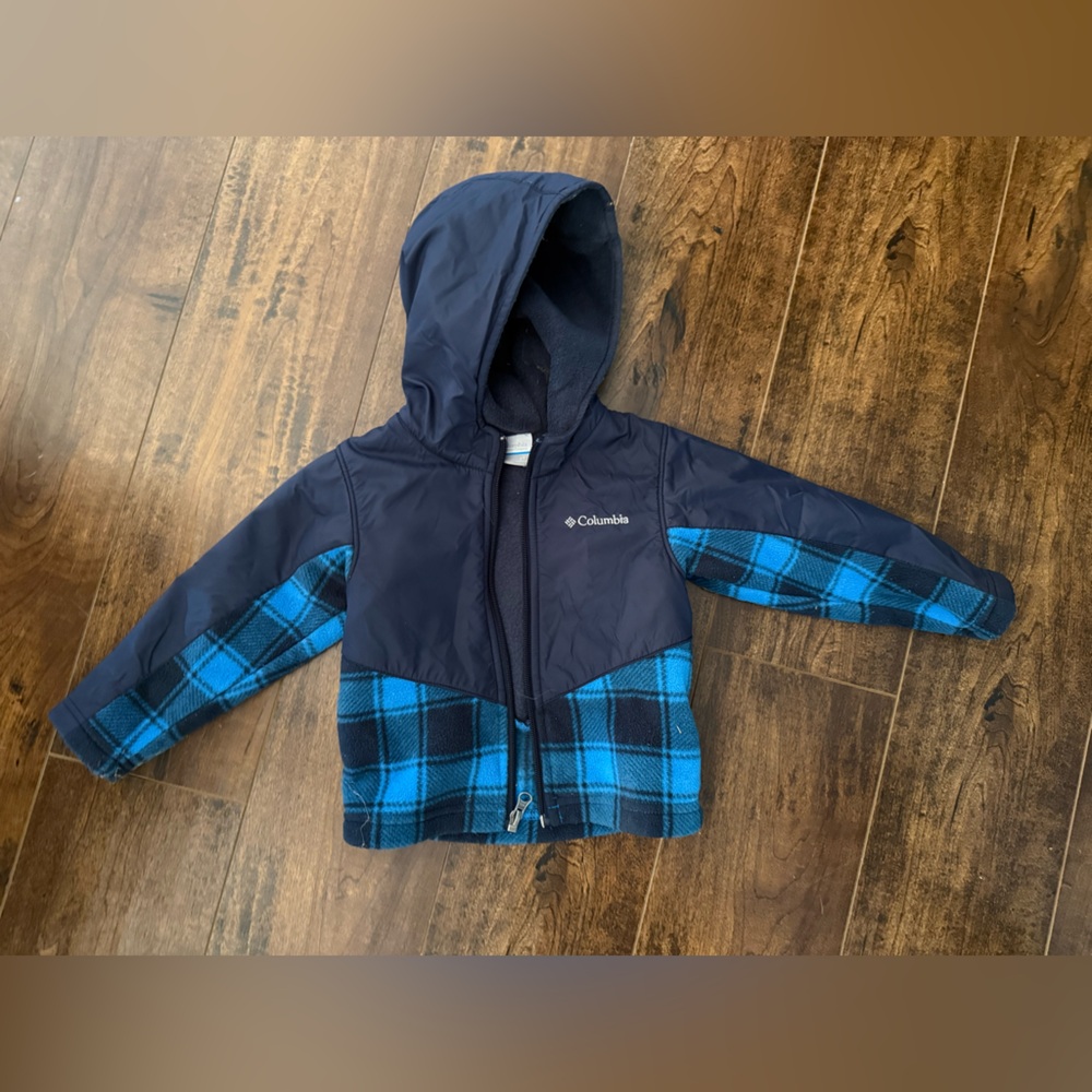 Columbia Navy and Blue Checkered Hooded Jacket